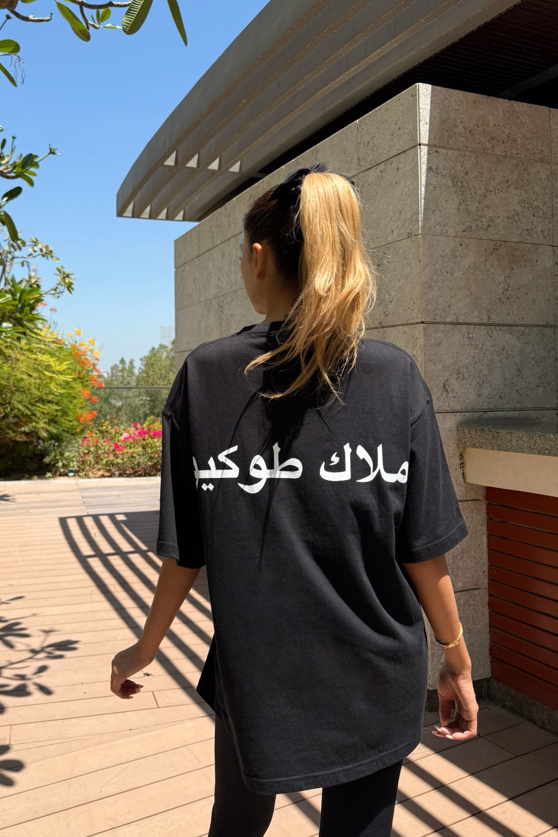 【先行予約10%OFF】ANELATOKYO アラビックロゴ Tシャツ