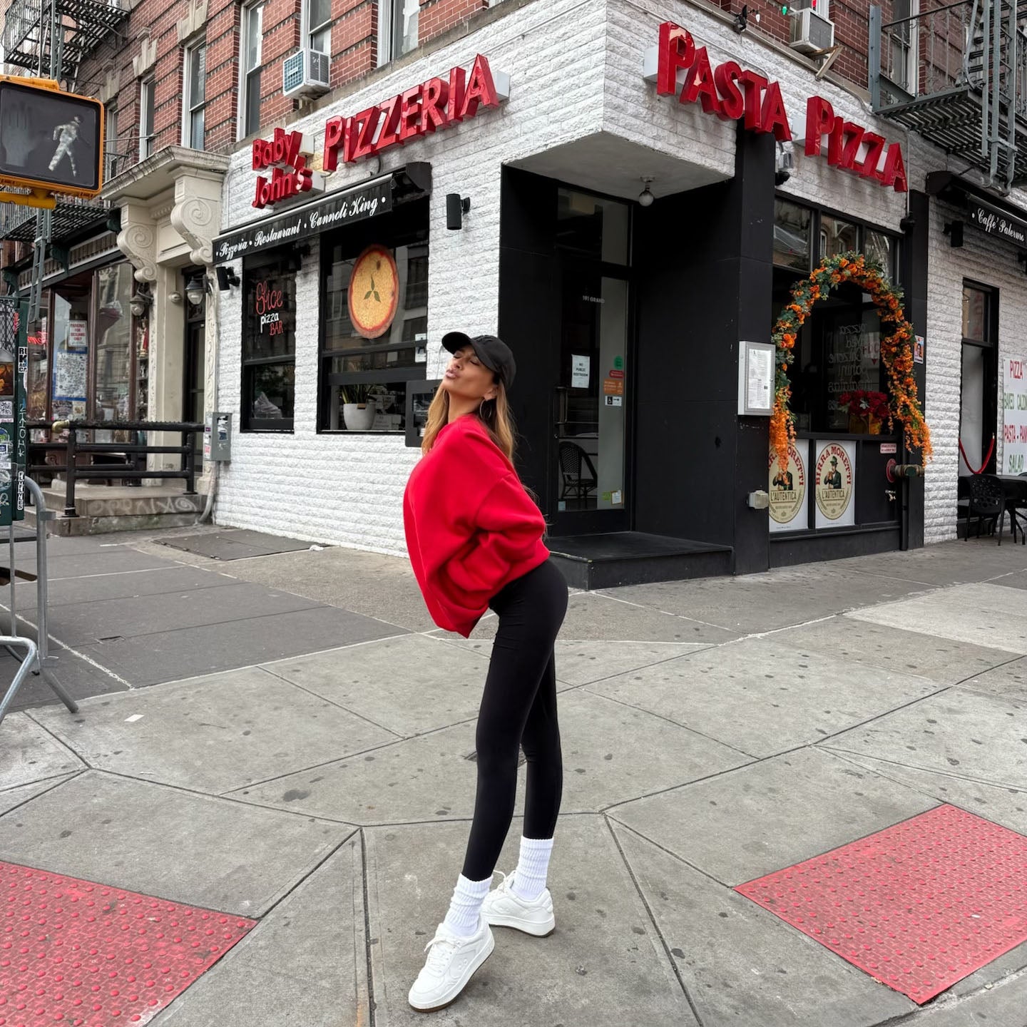 【受注販売】ローズ刺繍ドルマンスリーブスウェット