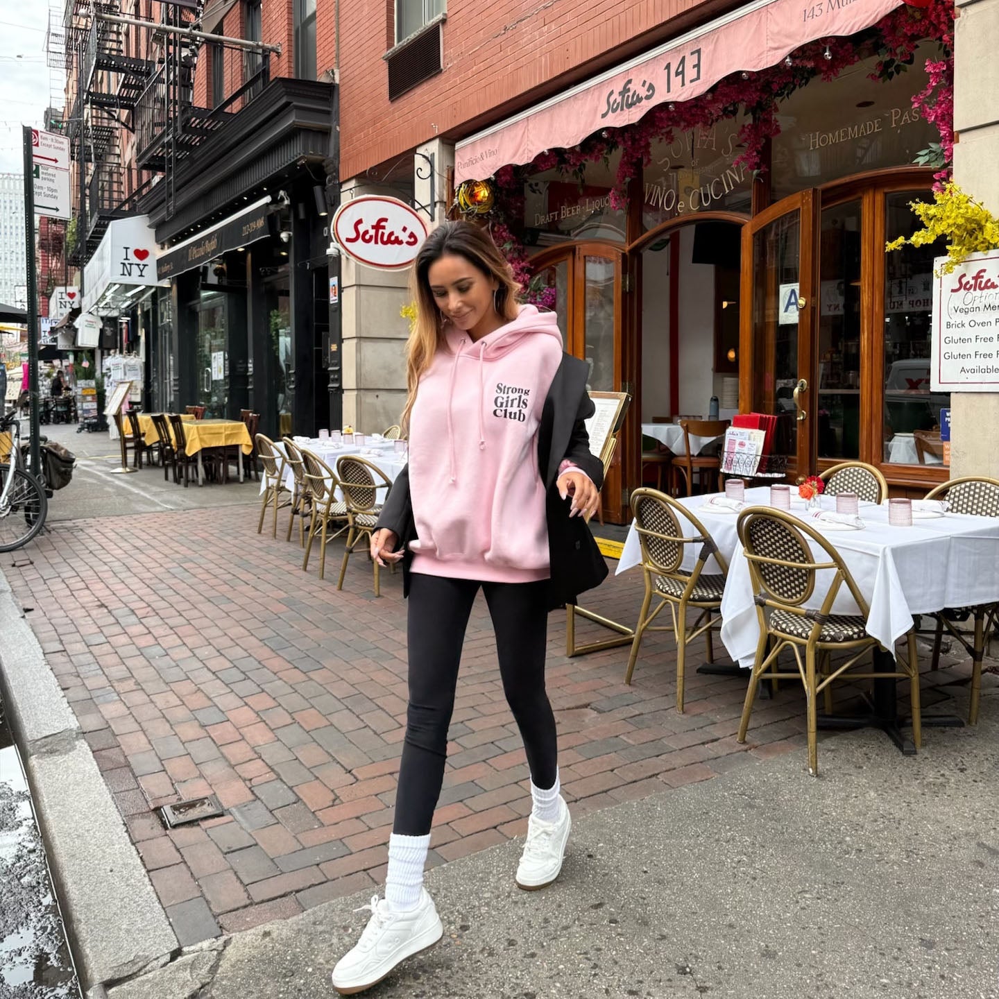 【受注販売】Strong Girls Club x ANELATOKYO フーディ