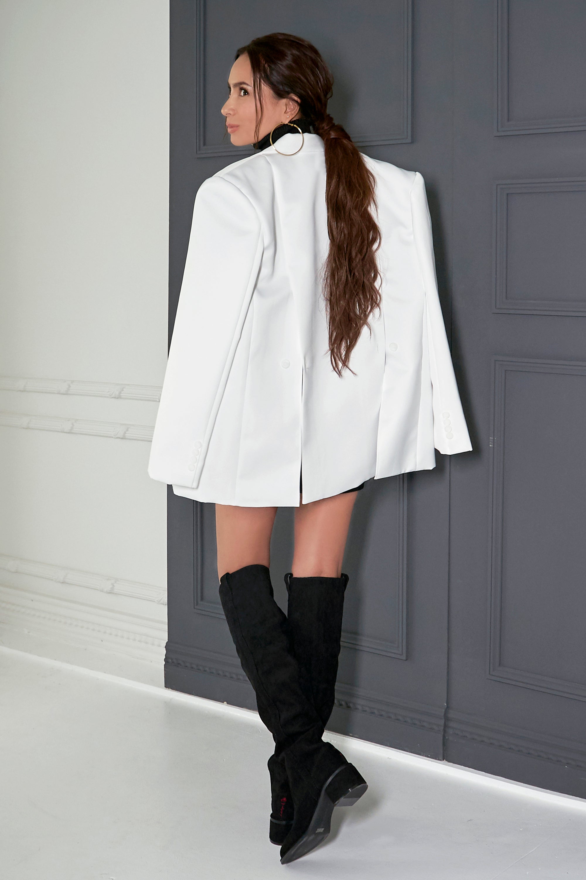 ステッチデザインルーズロングブーツ