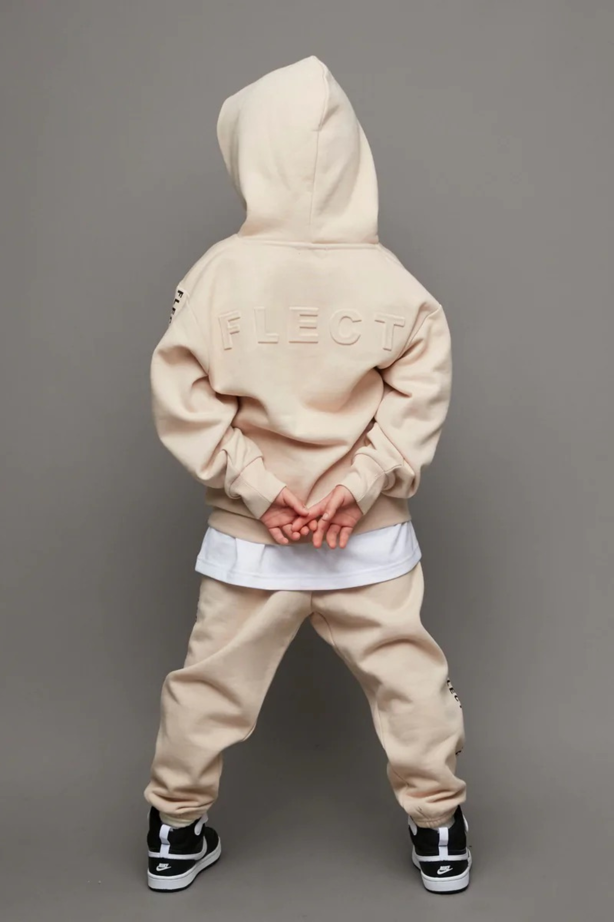 LOGO HOODIE & SWEAT PANTS SET UP(BEG)