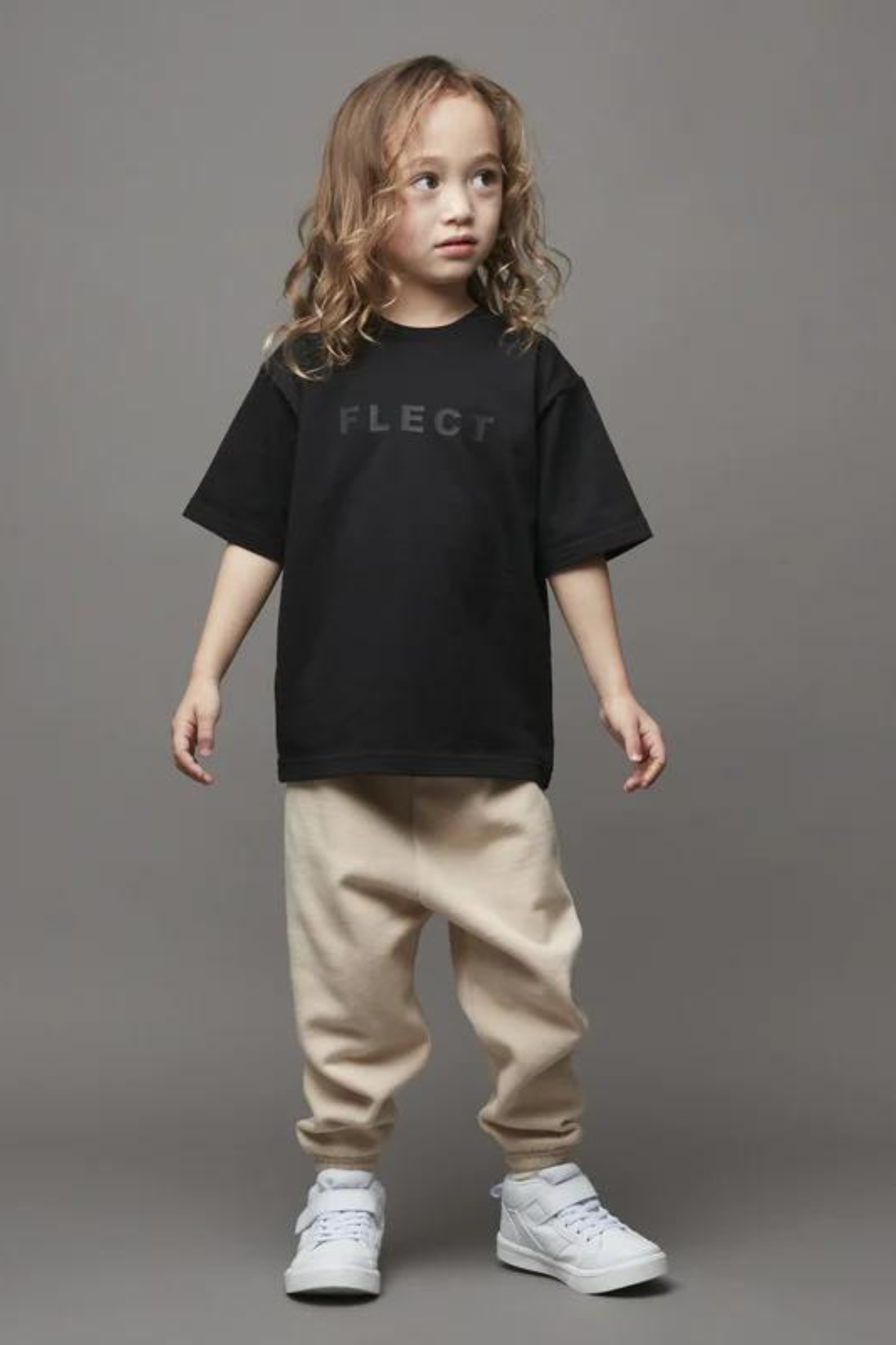 RUBBER LOGO T-SHIRT(BLK)