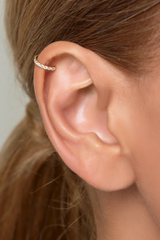 SIMPLE DIAMOND  EAR CUFF