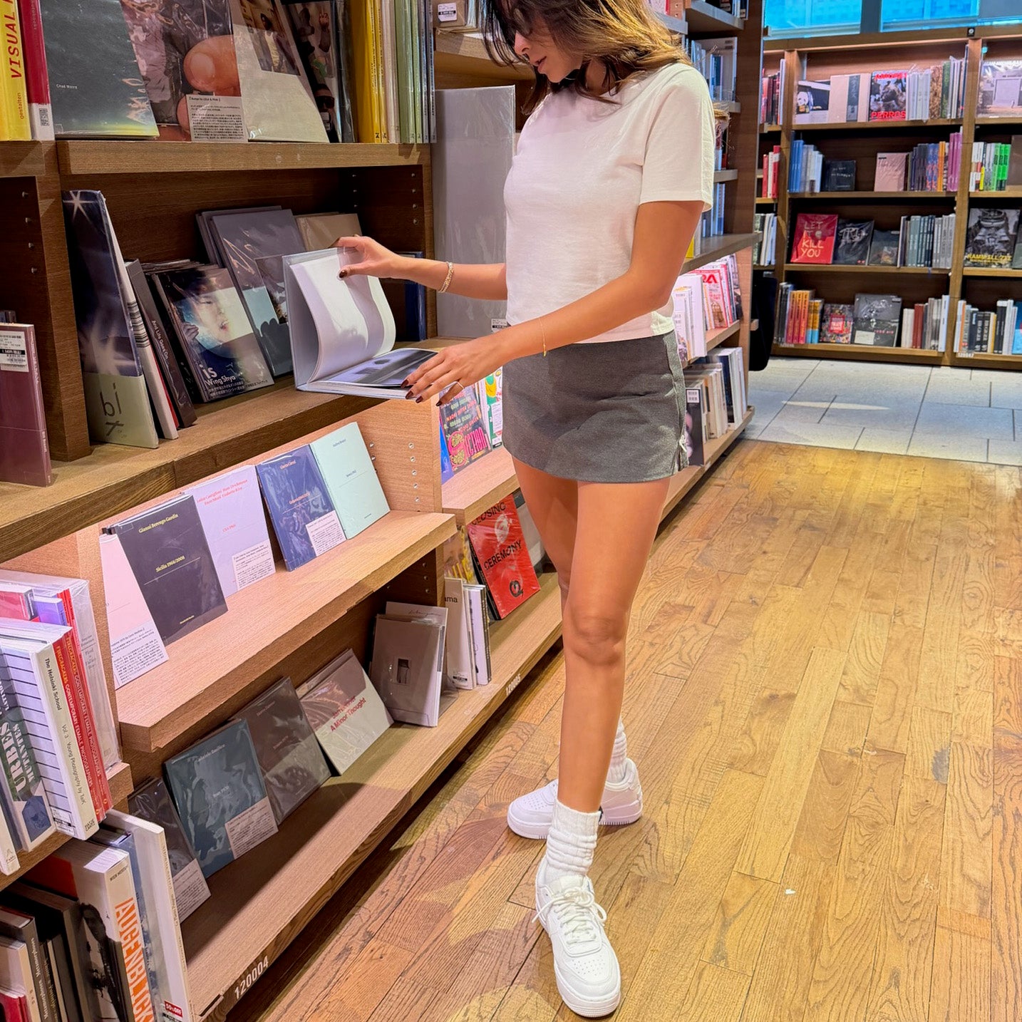 【受注販売】ANELATOKYO the ANELA CLUB ショート丈Tシャツ