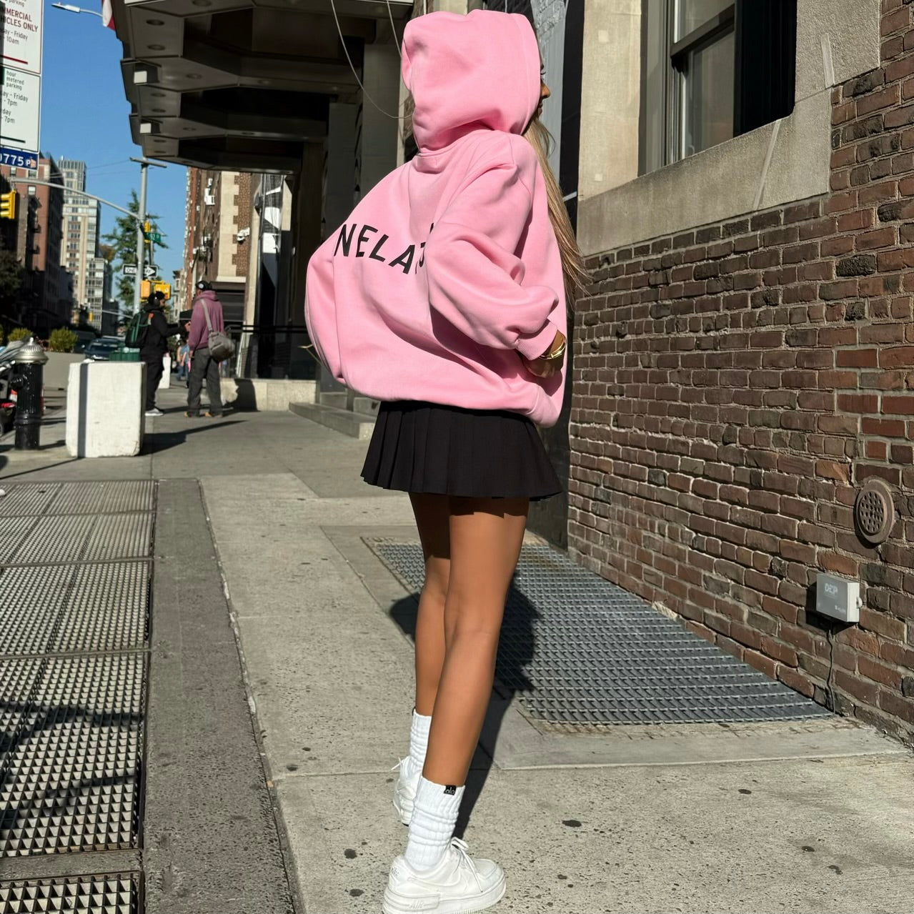 先行受注販売】ANELATOKYO Logo hoodie