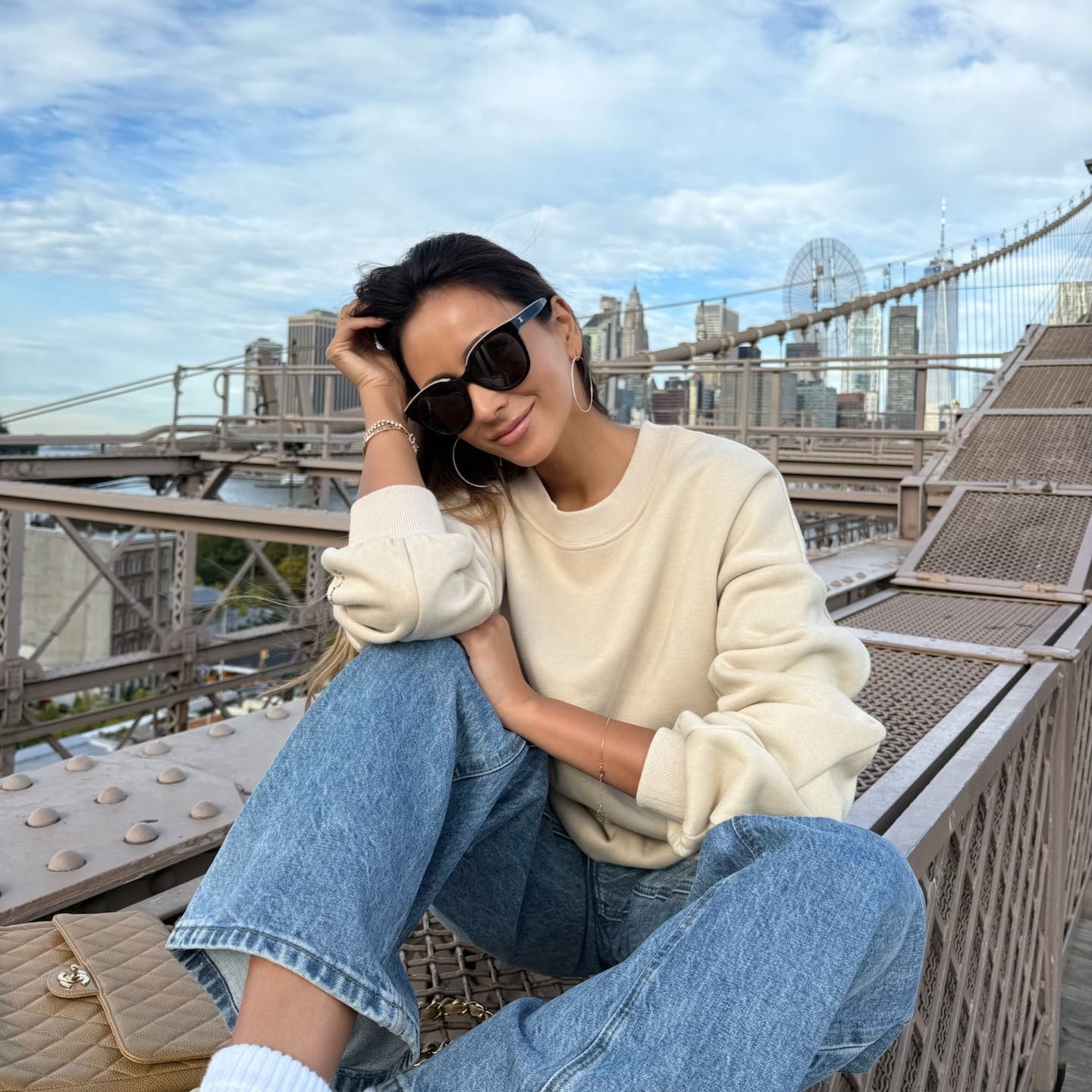 【受注販売】ローズ刺繍ドルマンスリーブスウェット