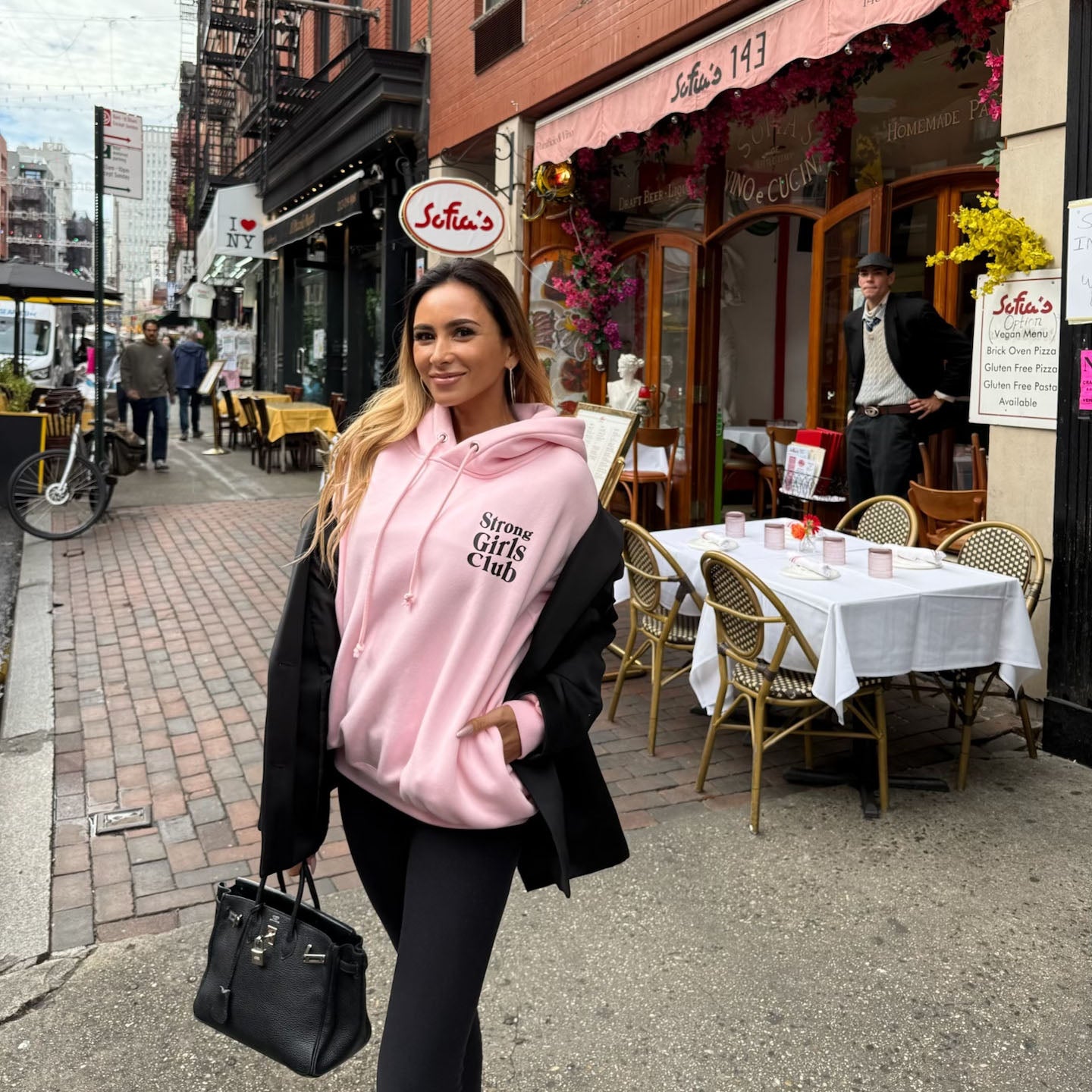 【受注販売】Strong Girls Club ｘ ANELATOKYO フーディ
