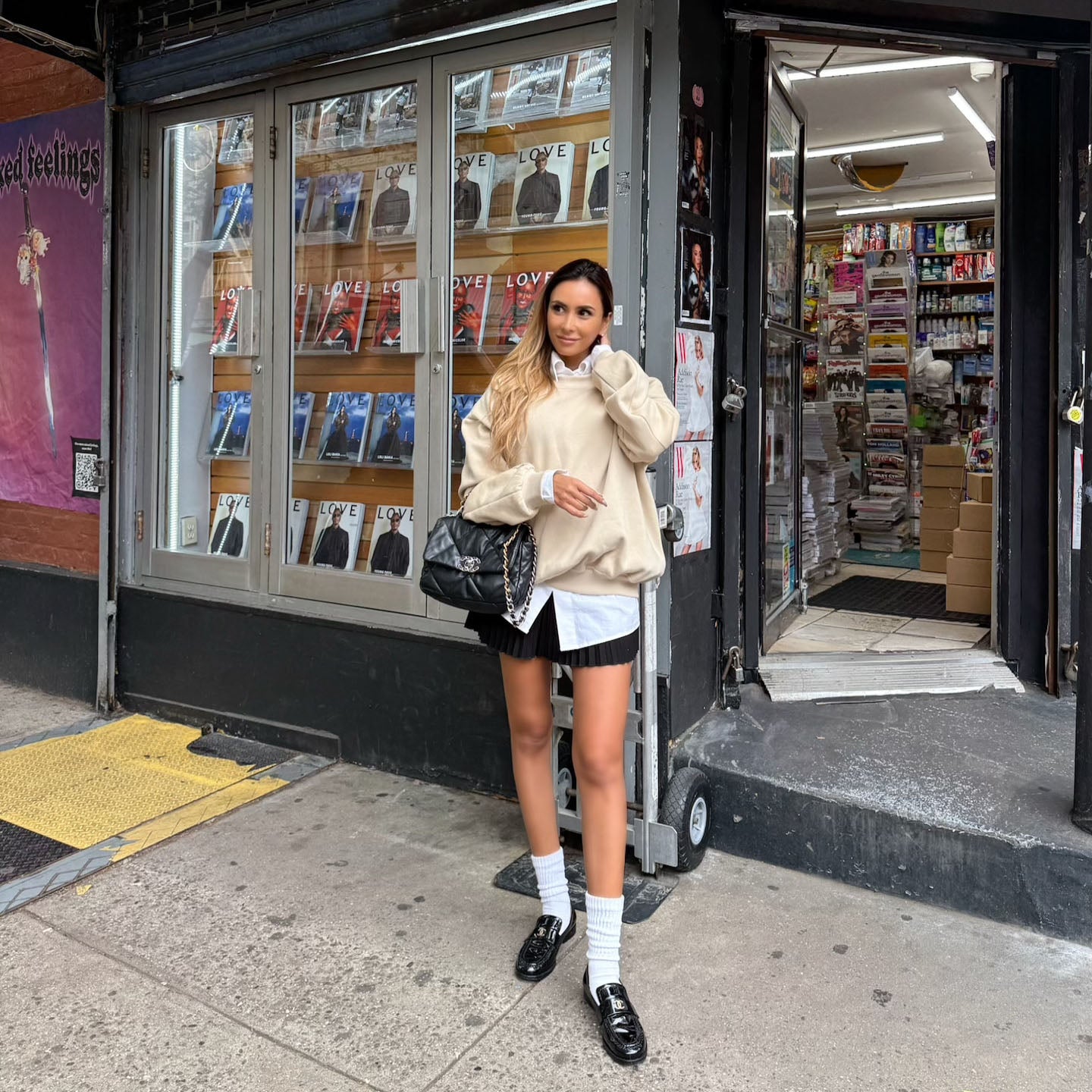 【受注販売】ローズ刺繍ドルマンスリーブスウェット