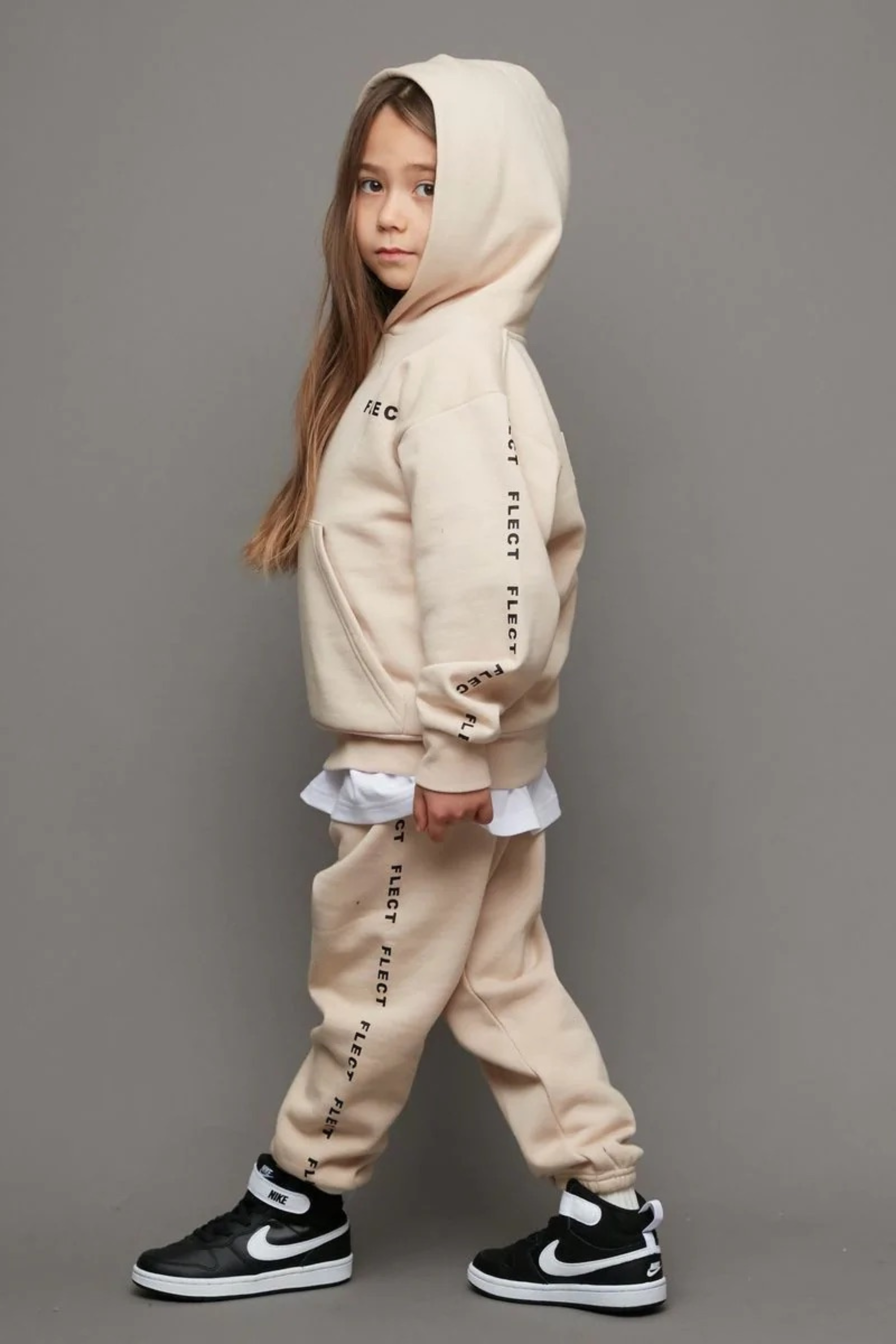 LOGO HOODIE & SWEAT PANTS SET UP(BEG)