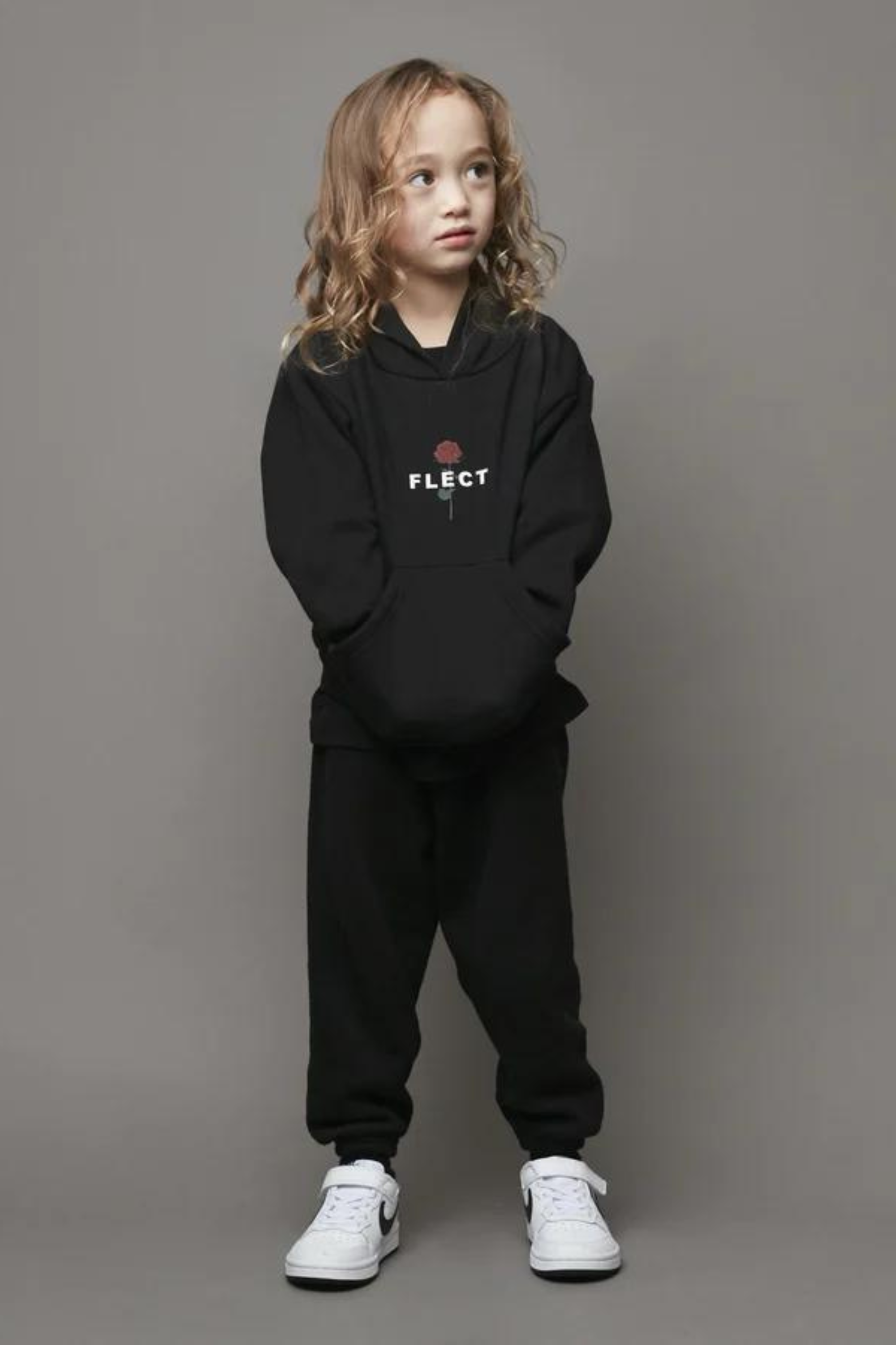 ROSE HOODIE & SWEAT PANTS SET UP(BLK)